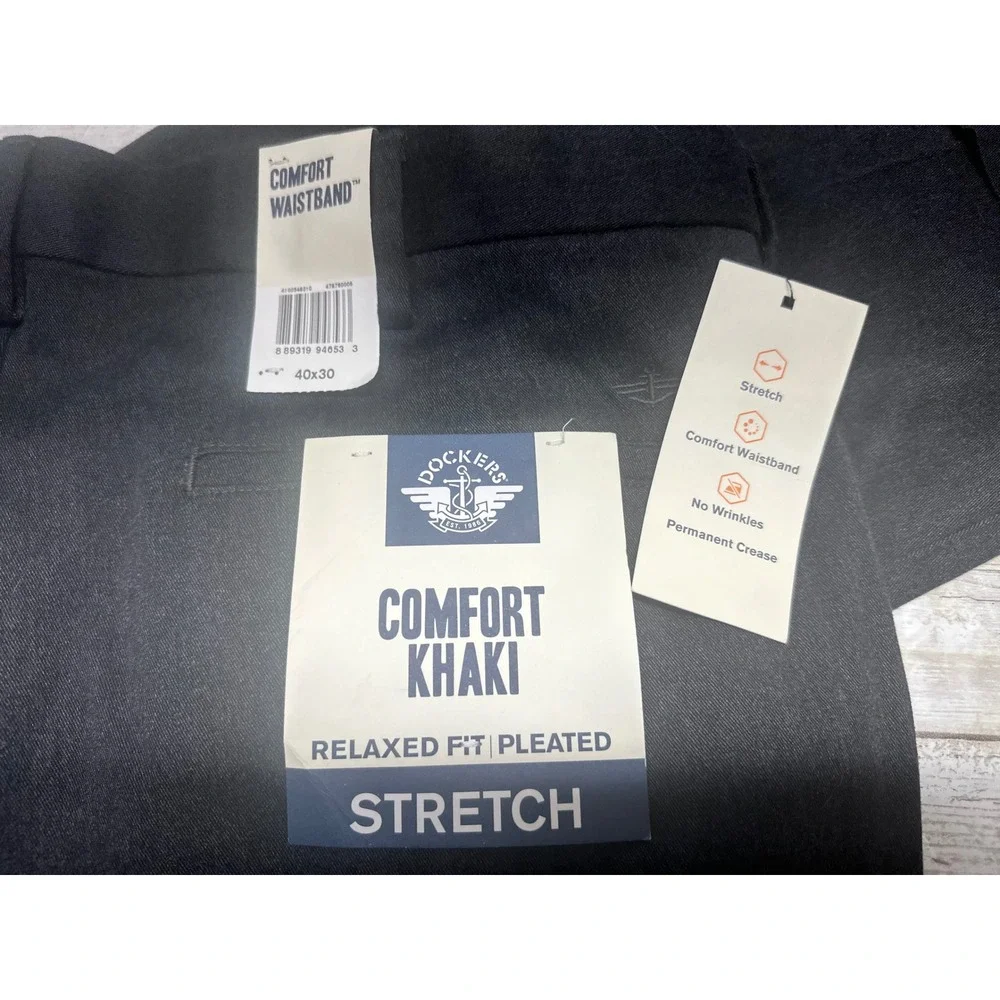 Dockers Comfort‎ Mens 40x30(actual 39x29) relaxed Pleated Stretch Pants  gray